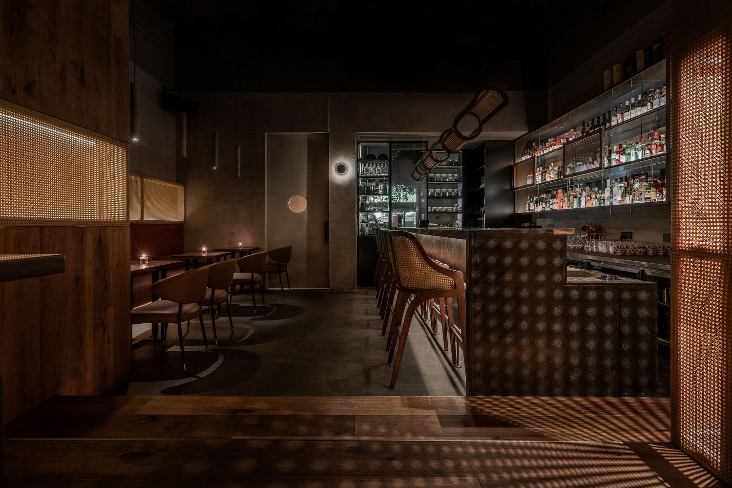 成都The Tasting Room鸡尾酒研发工作室，新颖、别致且温暖