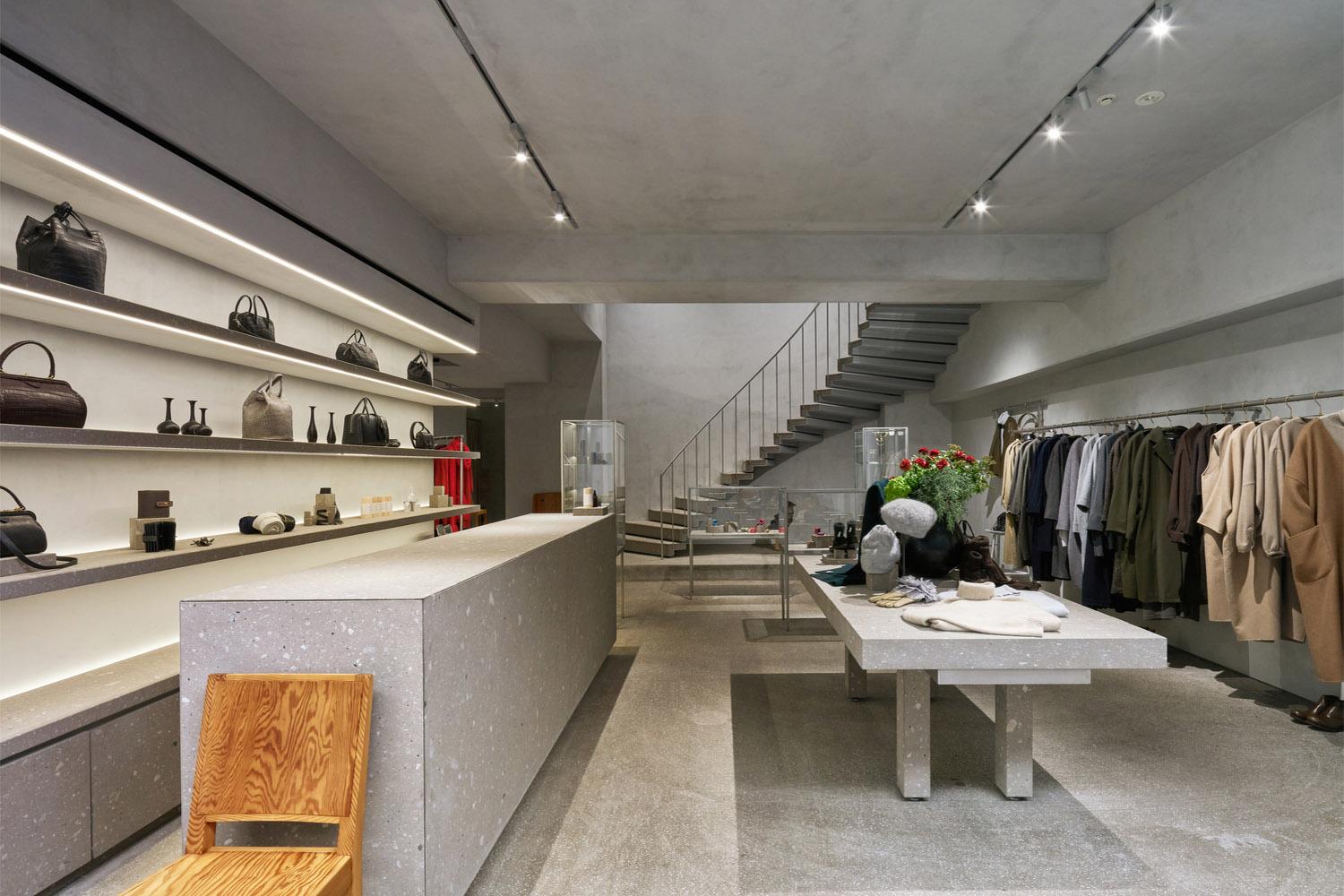 ARTS & SCIENCE服装青山店，演绎简单几何之美
